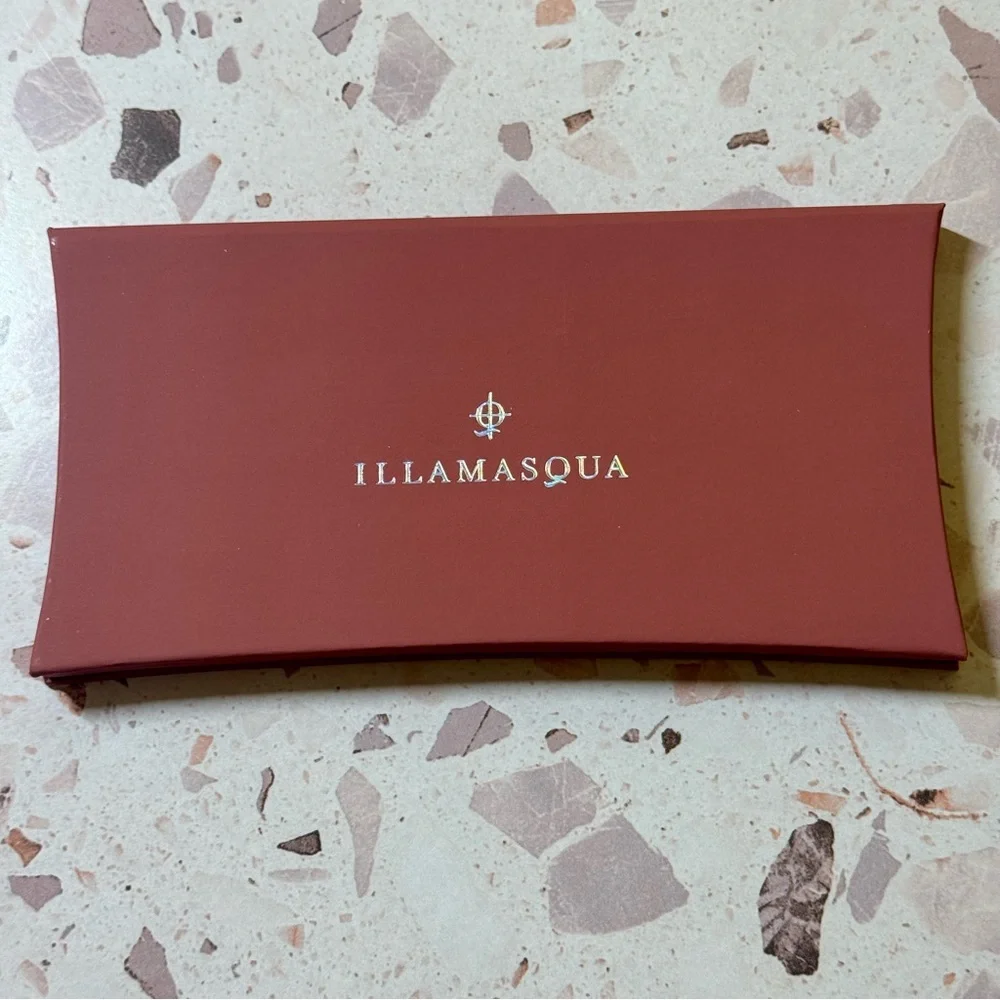 Illamasqua New Unveiled Artistry Palette Eye Shadow‎ Nude Satin Matte Metallic